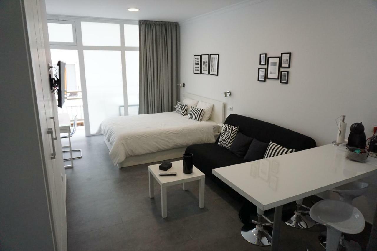 Black & White Las Canteras 라스팔마스 외부 사진